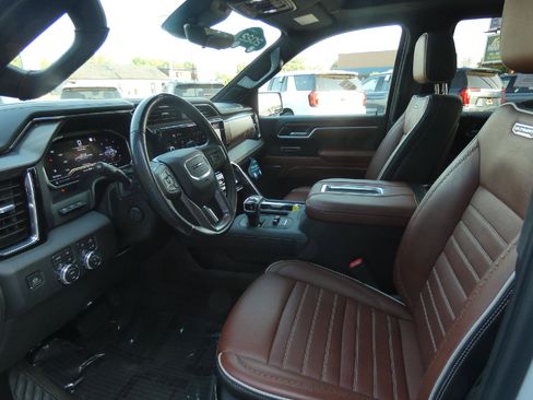 Certified 2022 GMC Sierra 1500 Denali Ultimate AWD/4WD image 12