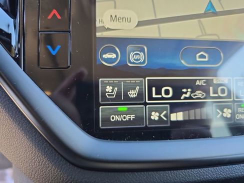 Certified 2025 Subaru Ascent Bronze Edition AWD/4WD image 20