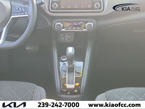 Used 2019 Nissan Kicks SV FWD image 19