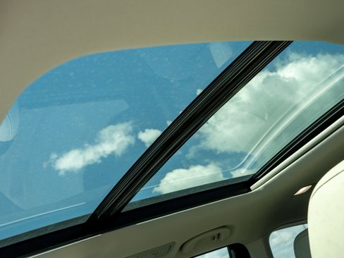 New 2026 Subaru Ascent Limited AWD/4WD image 18