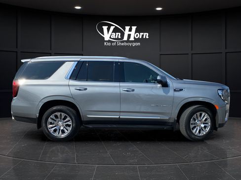 Used 2023 GMC Yukon Denali AWD/4WD image 8