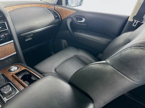 Used 2023 Nissan Armada SL w/ Cargo Package AWD/4WD image 33