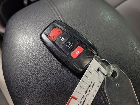 Used 2021 Toyota RAV4 Limited w/ Limited Grade Weather Package image 16