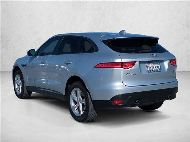 Used 2017 Jaguar F-PACE Premium AWD/4WD image 8