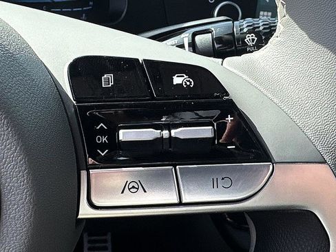 New 2026 Hyundai Elantra Sport FWD image 14