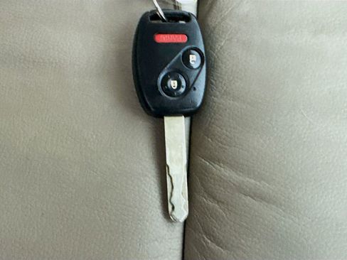 Used 2012 Honda CR-V EX-L image 35