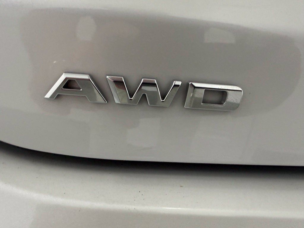 Certified 2023 Cadillac XT6 Premium Luxury w/ Technology Package AWD/4WD image 28