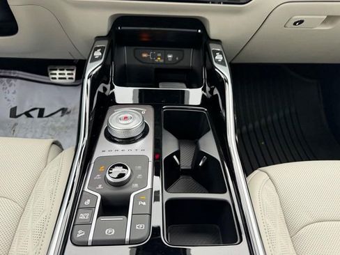 New 2026 Kia Sorento SX Prestige AWD/4WD image 16
