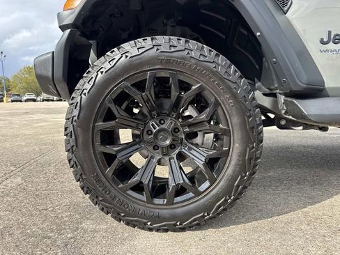 Used 2020 Jeep Wrangler Unlimited Sport image 19