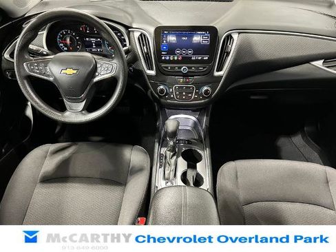 Used 2024 Chevrolet Malibu LT FWD image 25