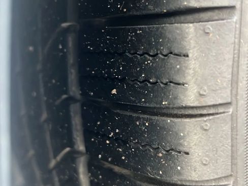 Used 2017 Ford Fusion Titanium image 33