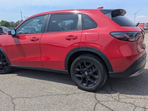 Used 2024 Honda HR-V Sport image 8