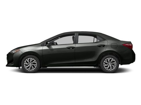 Used 2017 Toyota Corolla LE FWD image 3
