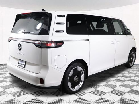 New 2025 Volkswagen ID. Buzz Pro S RWD image 25