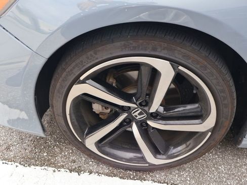 Used 2022 Honda Accord Sport image 4