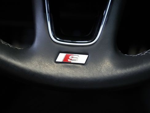 Used 2022 Audi S4 Premium image 43