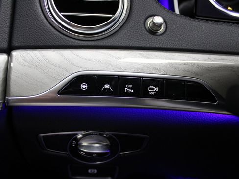 Used 2015 Mercedes-Benz S 550 4MATIC Sedan image 40