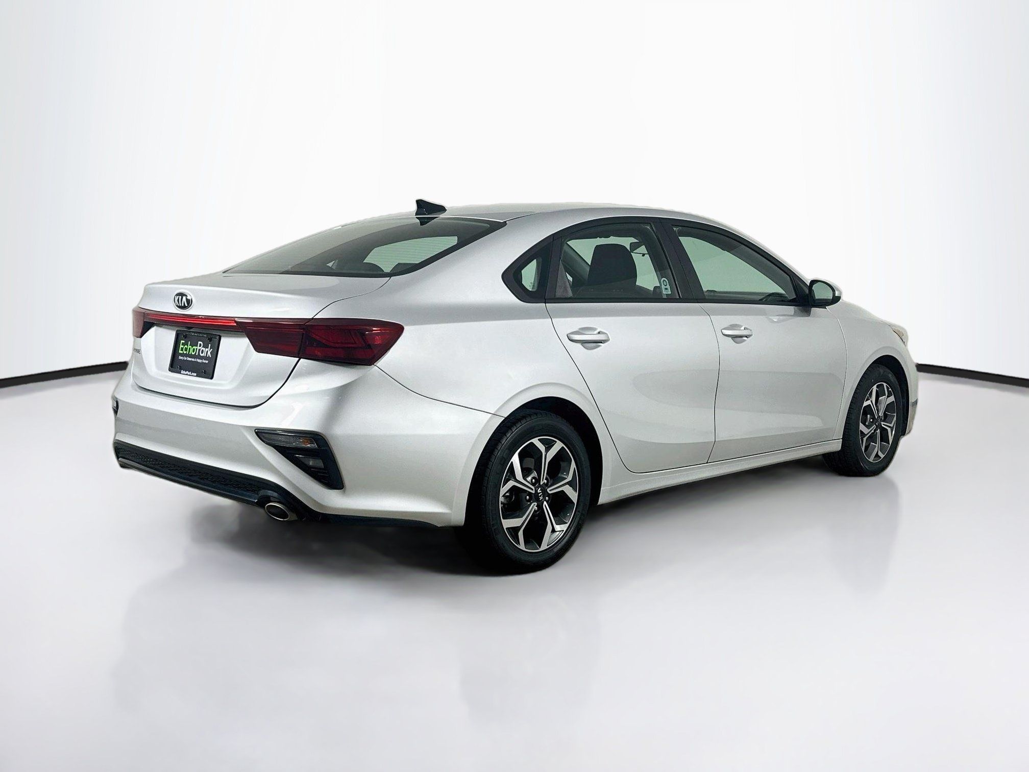 Used 2020 Kia Forte LXS FWD image 9