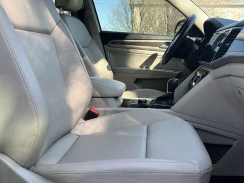 Used 2019 Volkswagen Atlas SEL image 28