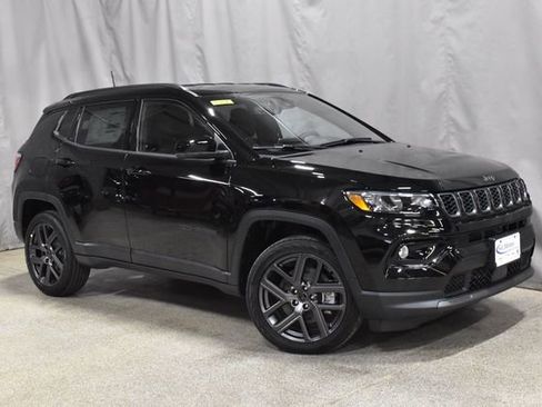 New 2026 Jeep Compass Limited image 3