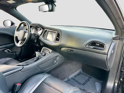 Used 2015 Dodge Challenger SXT Plus w/ Sound Group II image 29