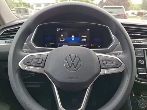 Used 2022 Volkswagen Tiguan S AWD/4WD image 18
