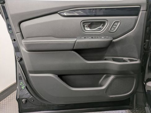 Used 2026 Honda Passport RTL image 8