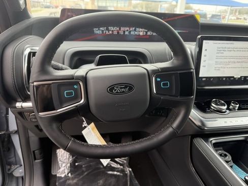 New 2026 Ford Expedition Platinum w/ Stealth Appearance Package image 19