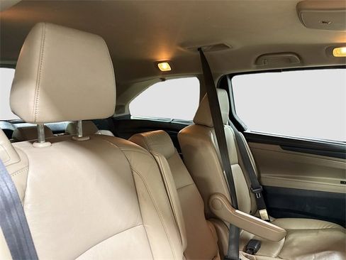 Used 2019 Honda Odyssey Elite image 31