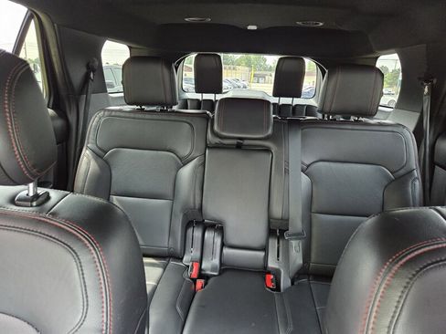 Used 2017 Ford Explorer Sport AWD/4WD image 23
