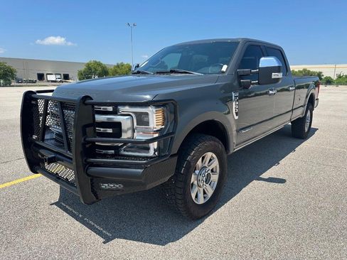 Used 2021 Ford F350 Platinum AWD/4WD image 5