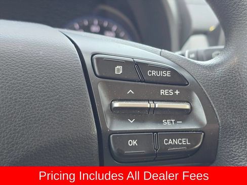 Used 2021 Hyundai Kona SE FWD image 9
