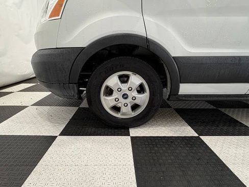 Used 2019 Ford Transit 350 XLT RWD image 10