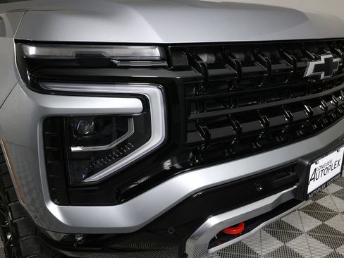 Used 2026 Chevrolet Tahoe Z71 w/ Comfort Package AWD/4WD image 41