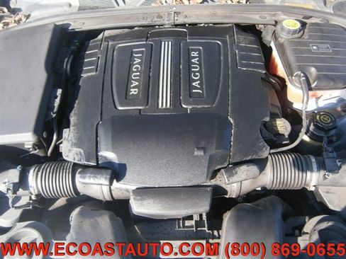 Used 2010 Jaguar XF Premium image 7