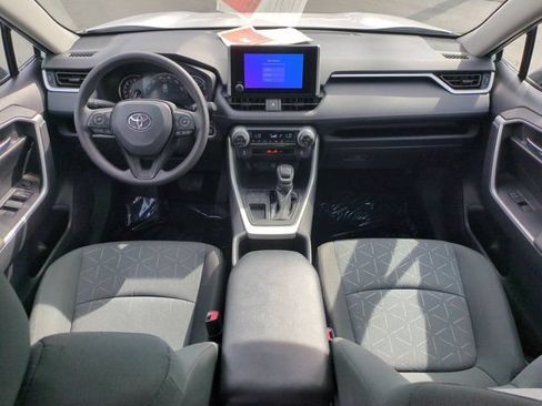 Used 2024 Toyota RAV4 XLE FWD image 24