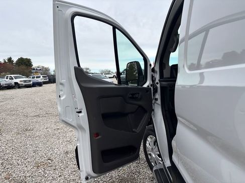 Used 2024 Ford Transit 250 Low Roof w/ Exterior Upgrade Package RWD image 16