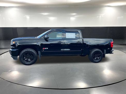 Used 2016 Chevrolet Silverado 1500 LTZ Z71 w/ LTZ Plus Package AWD/4WD image 11