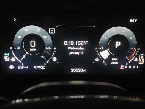 Used 2025 GMC Yukon Denali image 4