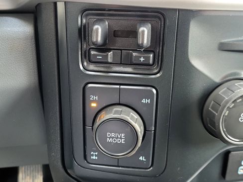 Used 2023 Ford F350 XLT w/ 360-Degree Camera Package image 25