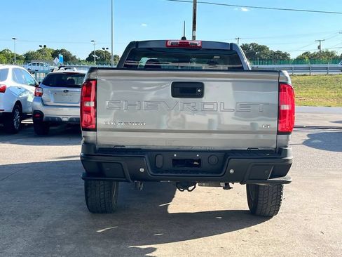 Used 2022 Chevrolet Colorado LT w/ Fleet Safety Package RWD image 4