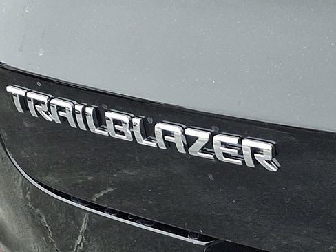 New 2026 Chevrolet TrailBlazer LT w/ Driver Confidence Package image 11