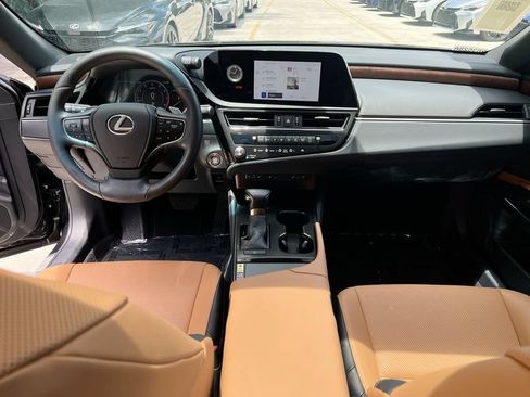 Certified 2024 Lexus ES 350 w/ Premium Package FWD image 20