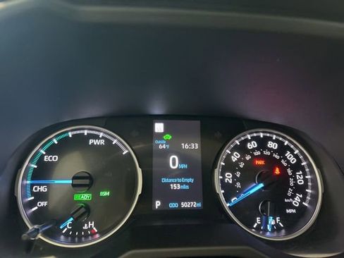 Used 2022 Toyota RAV4 XLE Premium AWD/4WD image 11