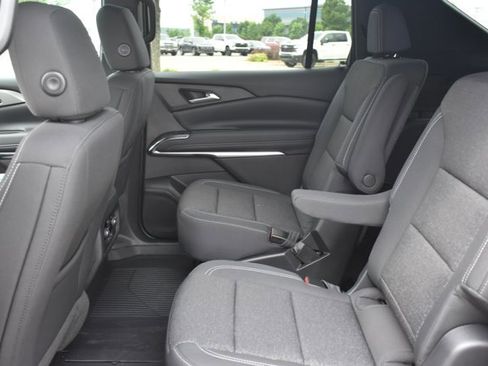 New 2026 Chevrolet Traverse LT w/ Driver Confidence Package FWD image 15