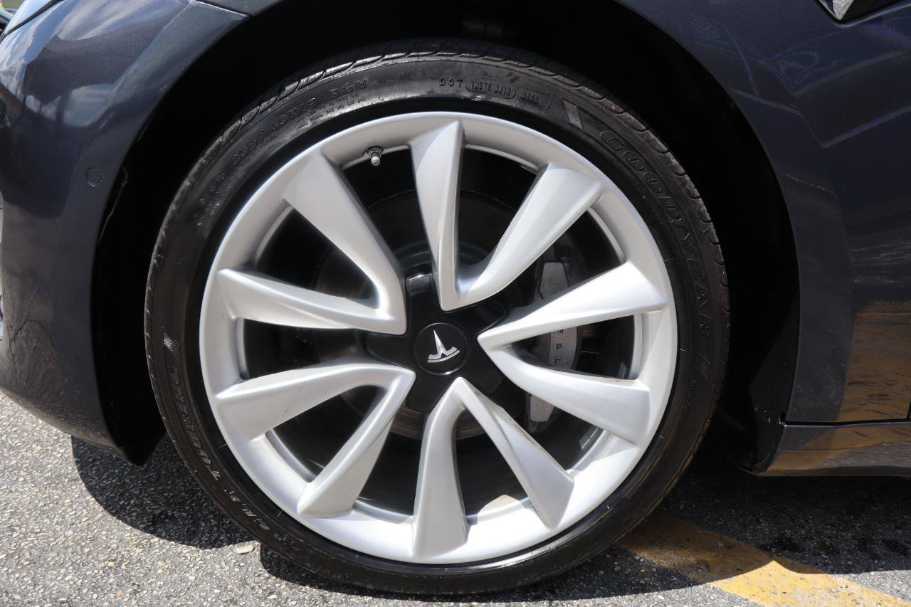 Used 2018 Tesla Model 3 Long Range AWD/4WD image 25