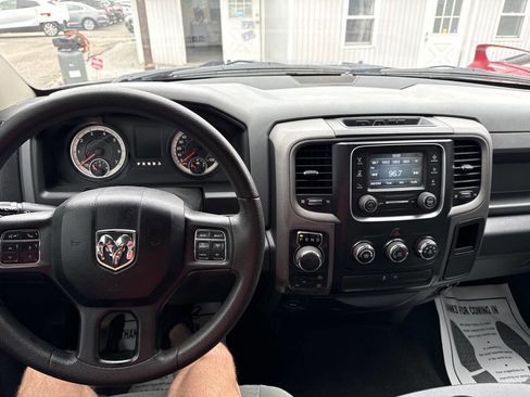 Used 2017 RAM 1500 Express w/ Express Value Package image 14