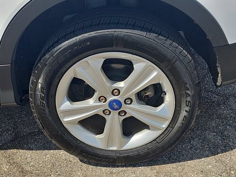 Used 2013 Ford Escape SE AWD/4WD image 36