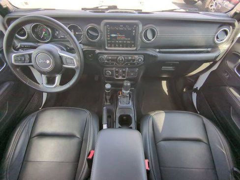 Certified 2022 Jeep Wrangler Unlimited Sahara image 17