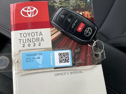 Used 2022 Toyota Tundra SR5 AWD/4WD image 28